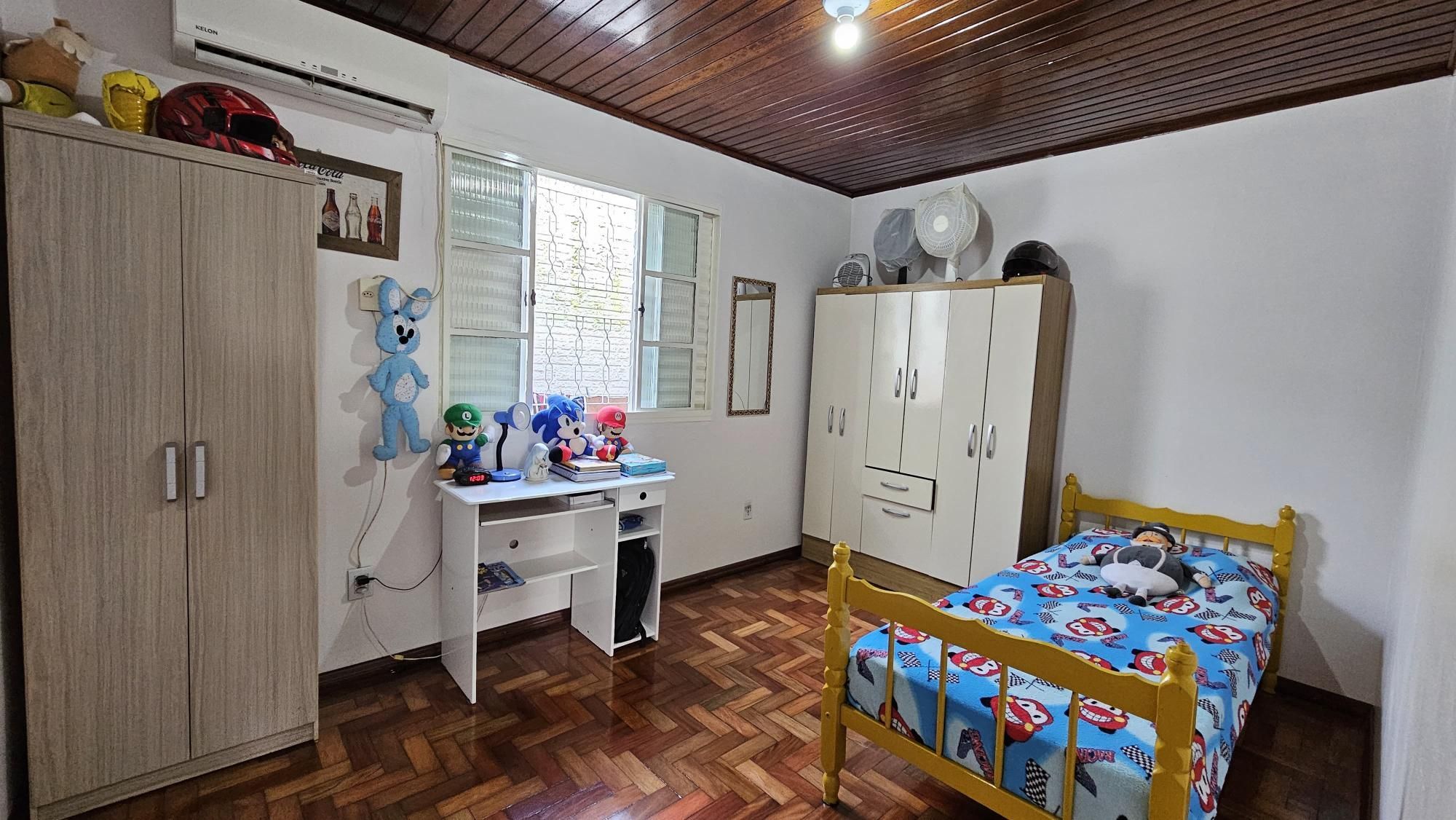 Casa à Venda em Bairro Tranquilo