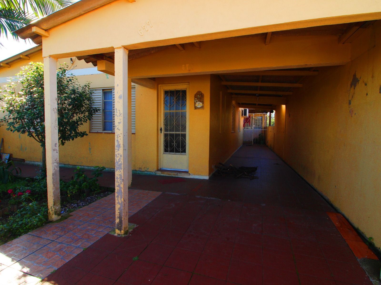 Casa com 3 Dormitórios à venda, 300 m² por R$ 270.000,00 Casa com 3 Dormitórios à venda, 300 m² por R$ 270.000,00