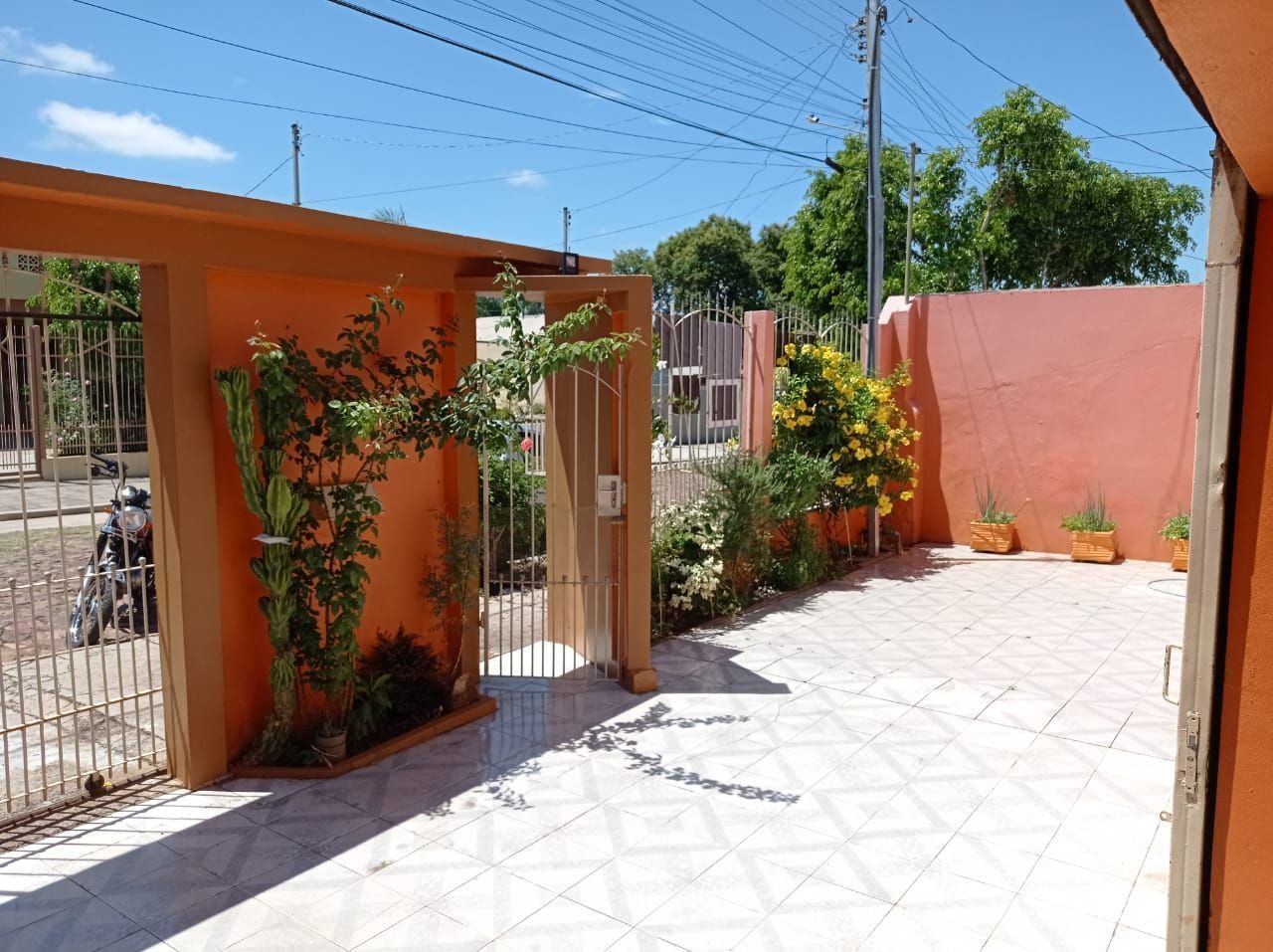 Casa à venda, 4 quartos, 1 suíte, 2 vagas, Joaquim Fonseca Milano - Alegrete/RS
