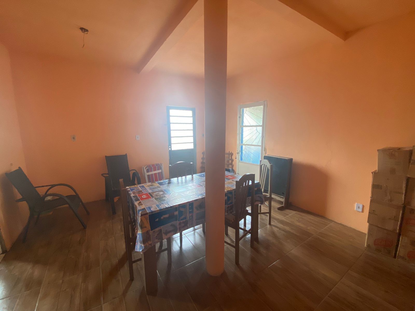 Casa com 2 Dormitórios à venda, 140 m² por R$ 130.000,00 Casa com 2 Dormitórios à venda, 140 m² por R$ 130.000,00