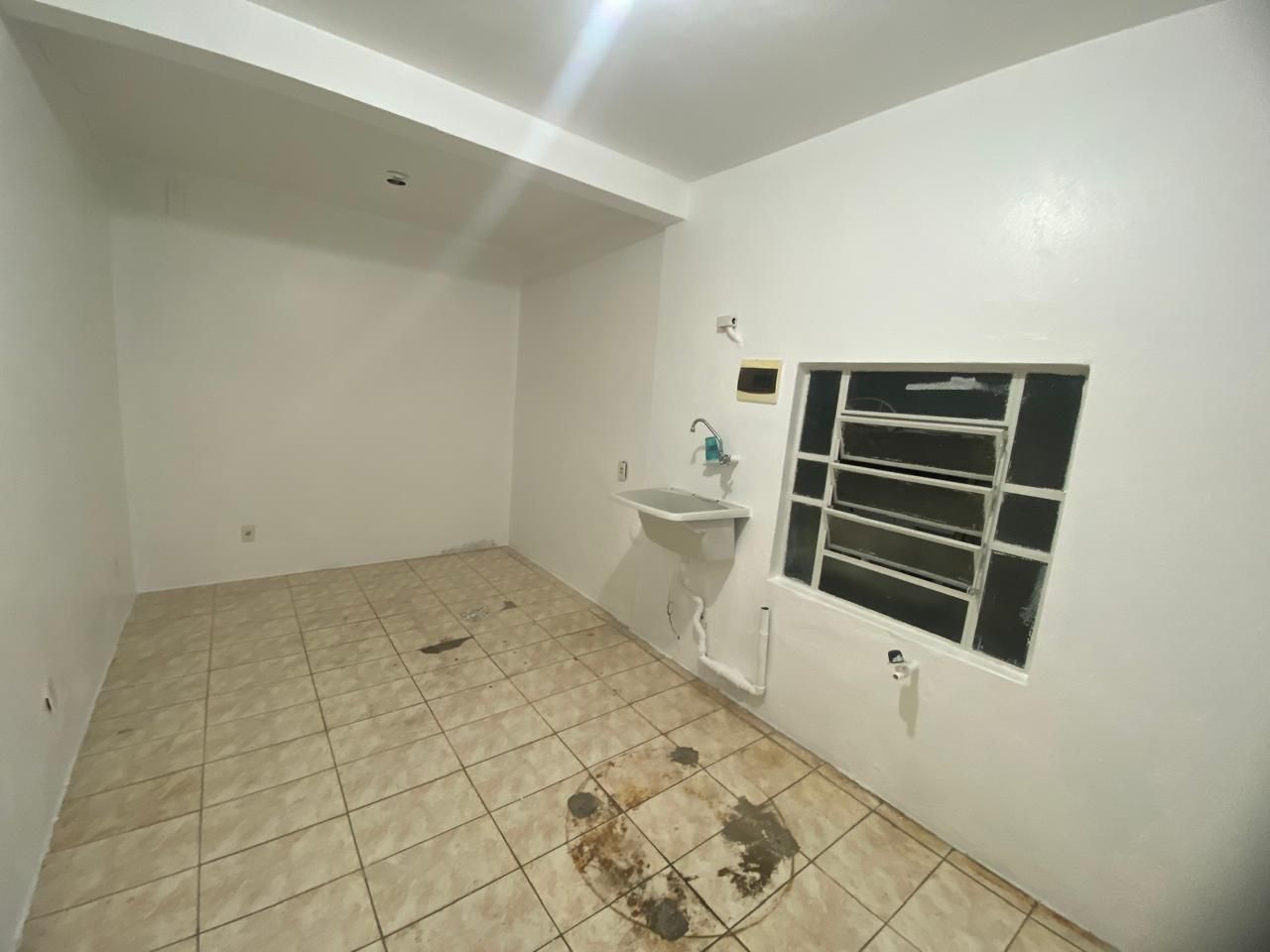 Sala comercial para locação no centro 2 salas e 1 banheiro i - foto 3