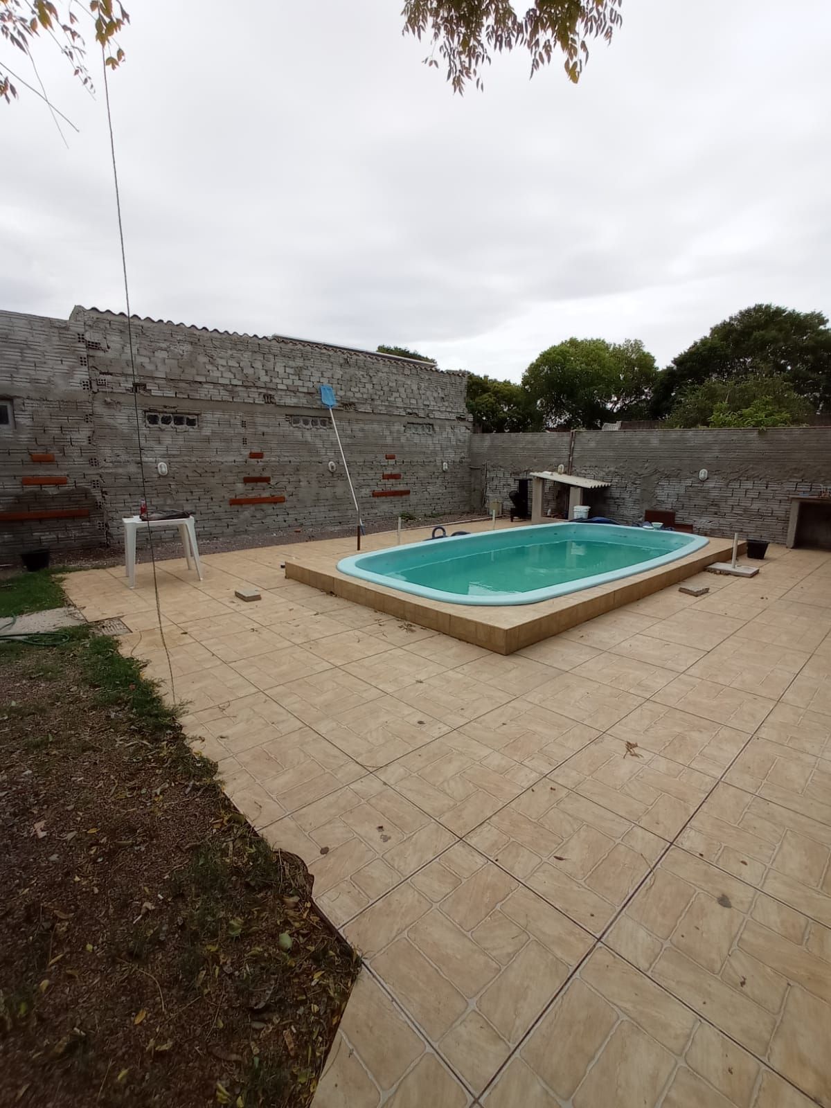 Casa à venda, 4 quartos, 1 suíte, 2 vagas, Vila Nova - Alegrete/RS