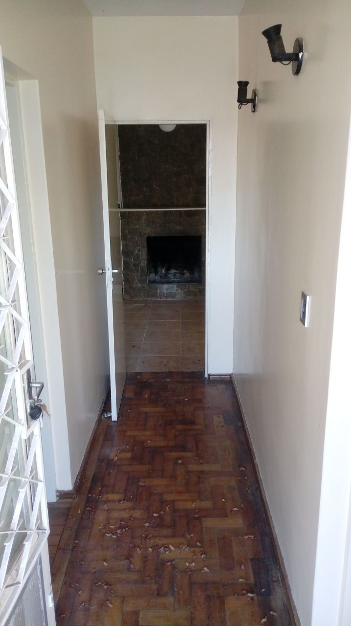 Casa à venda com três dormitórios, Centro - Alegrete/RS