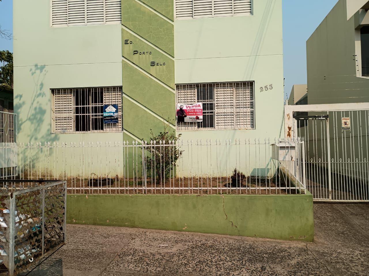 Apartamento Térreo de 2 Quartos à Venda - Centro/Alegrete