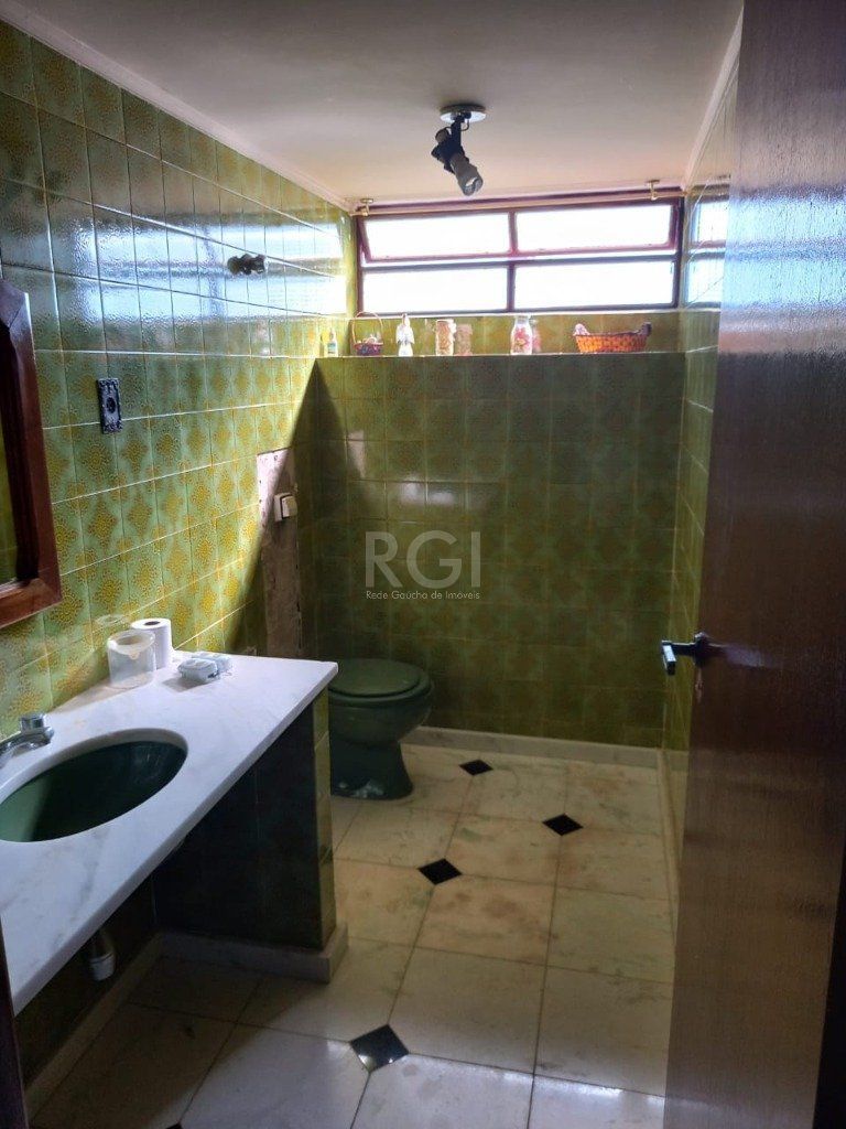 Casa à venda com 4 quartos, 300m² - Foto 13