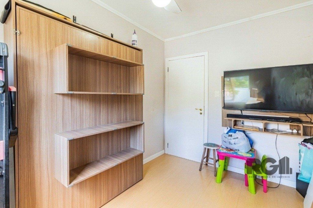 Casa à venda com 4 quartos, 140m² - Foto 10