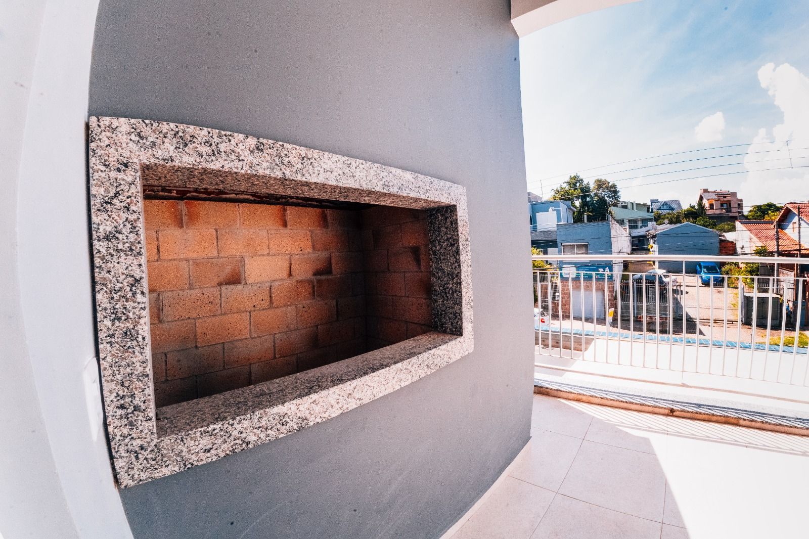 Apartamento à venda com 3 quartos, 112m² - Foto 2