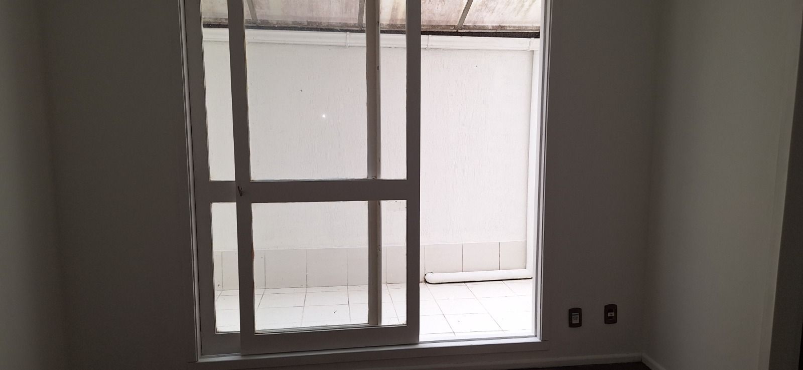 Apartamento à venda com 44m², 1 quarto e 1 vaga — foto 2