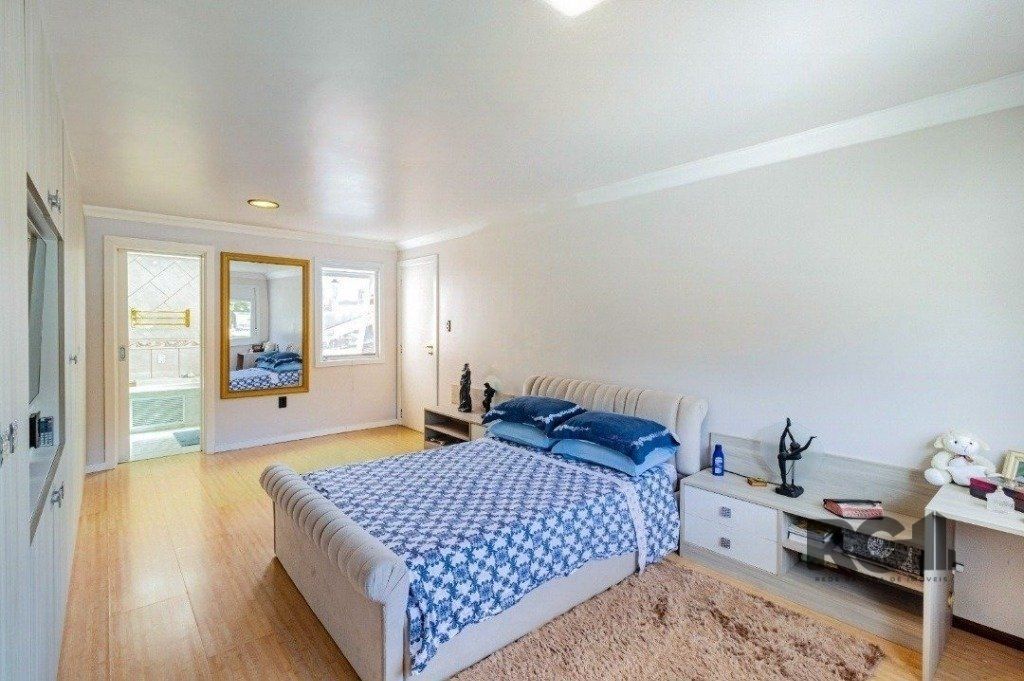 Casa à venda com 4 quartos, 140m² - Foto 6