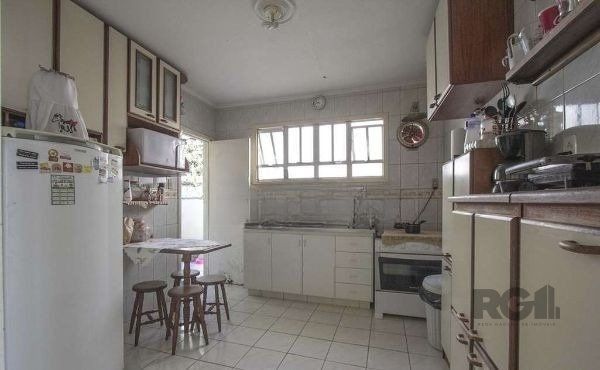 Casa à venda com 3 quartos, 215m² - Foto 10