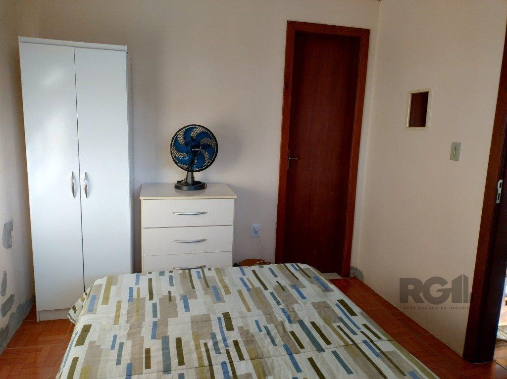 Casa à venda com 3 quartos, 70m² - Foto 10
