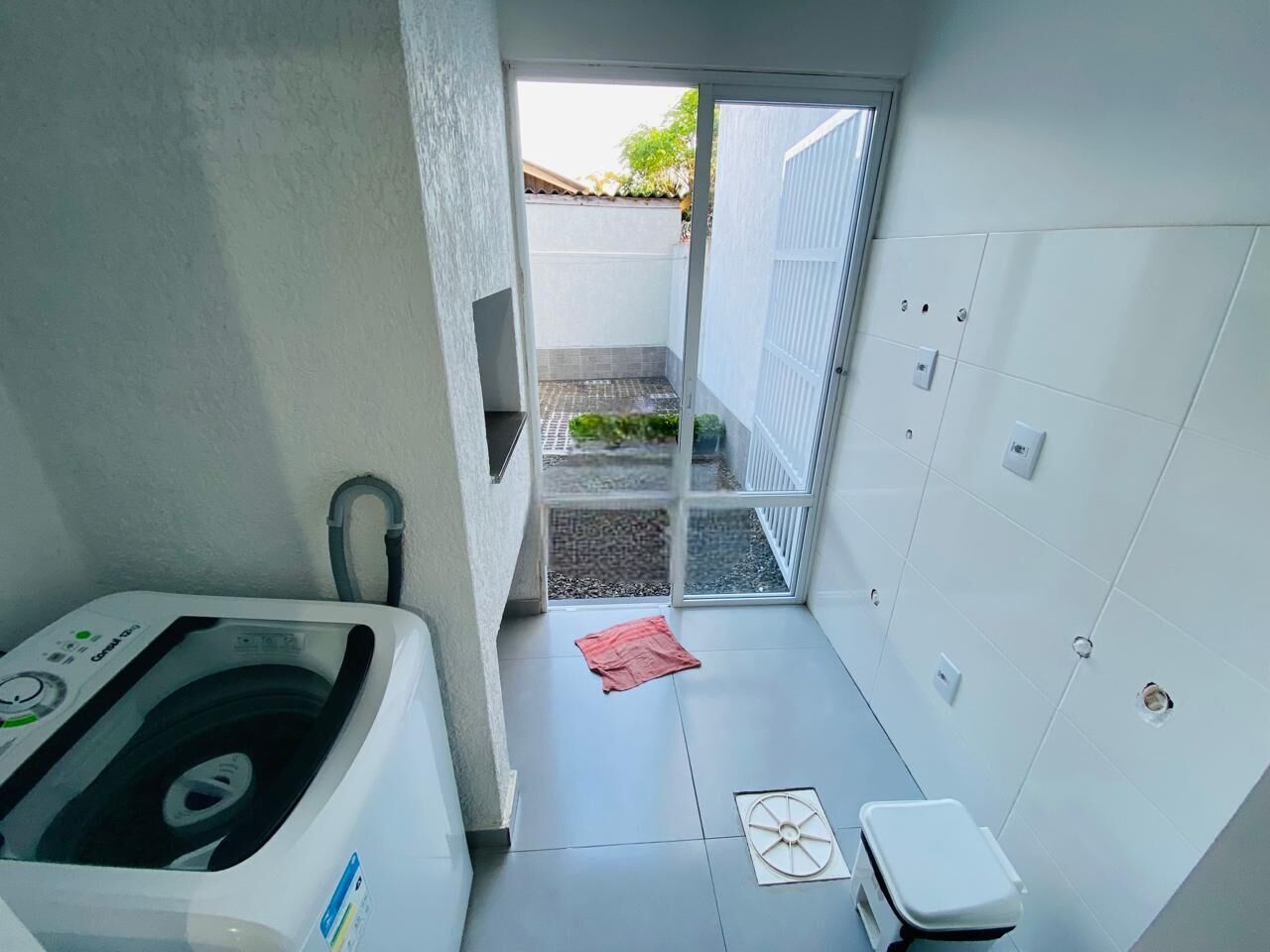 Casa à venda com 2 quartos, 69m² - Foto 8