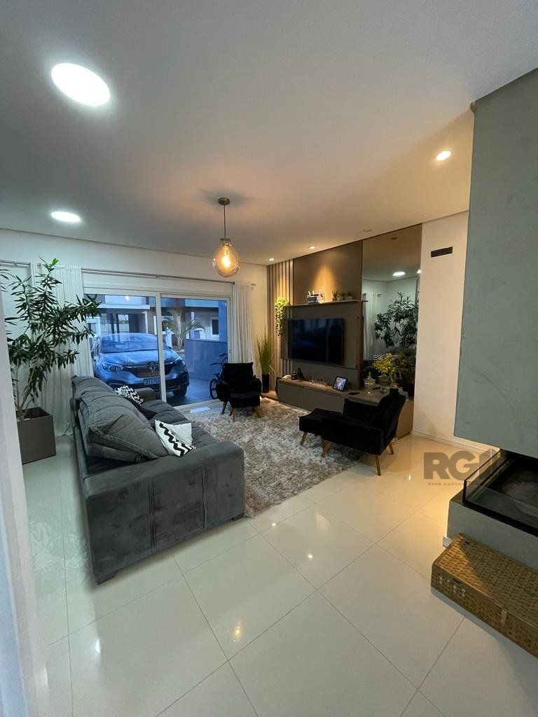 Casa de Condomínio à venda com 3 quartos, 186m² - Foto 2