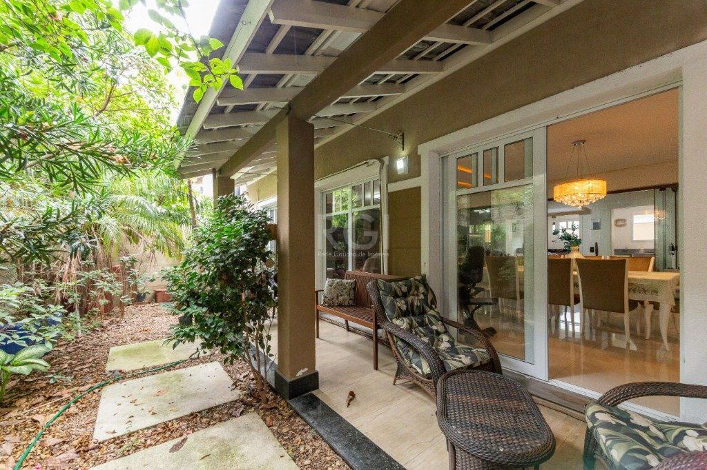 Casa de Condomínio à venda com 4 quartos, 446m² - Foto 10