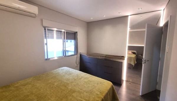 Apartamento no Bom Fim de 2 dormitórios DESOCUPADO