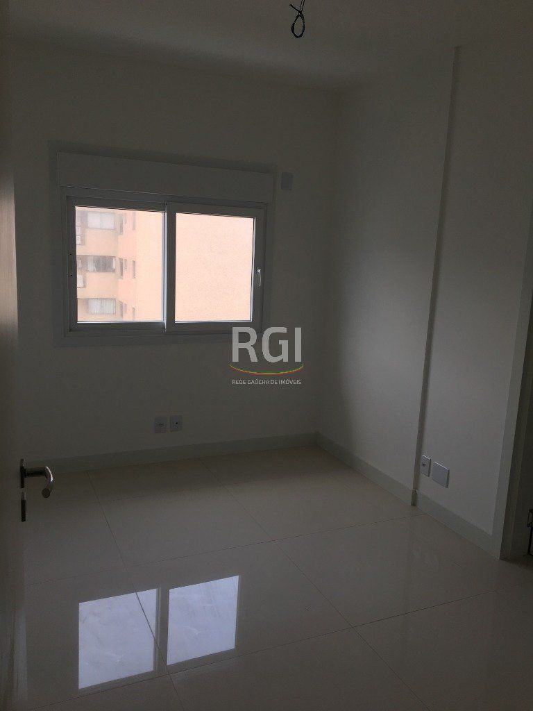 Apartamento à venda com 3 quartos, 123m² - Foto 9