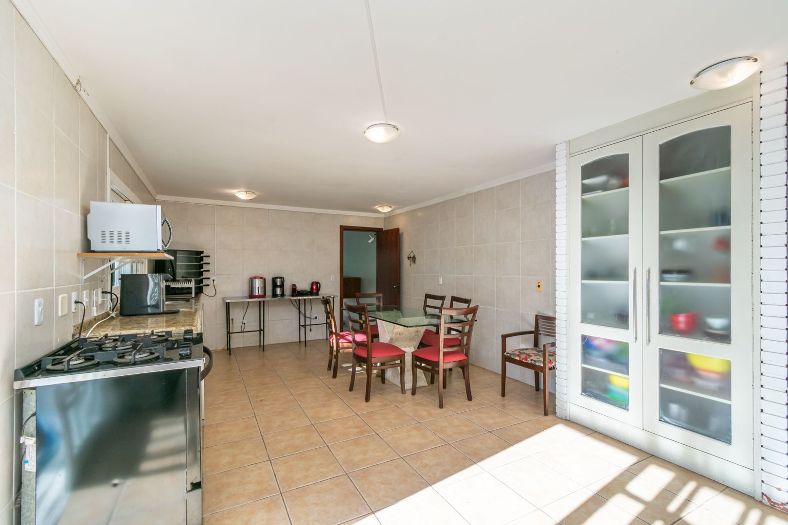 Casa à venda com 4 quartos, 334m² - Foto 13