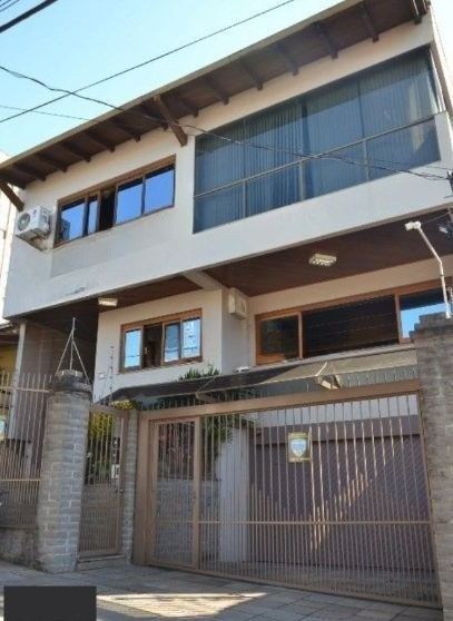 Casa Comercial e Residencial no Bairro Partenon