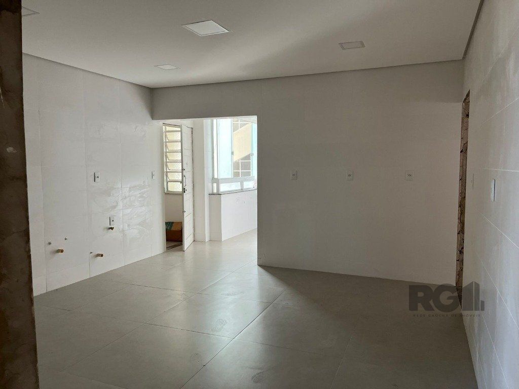 Apartamento à venda com 3 quartos, 175m² - Foto 13