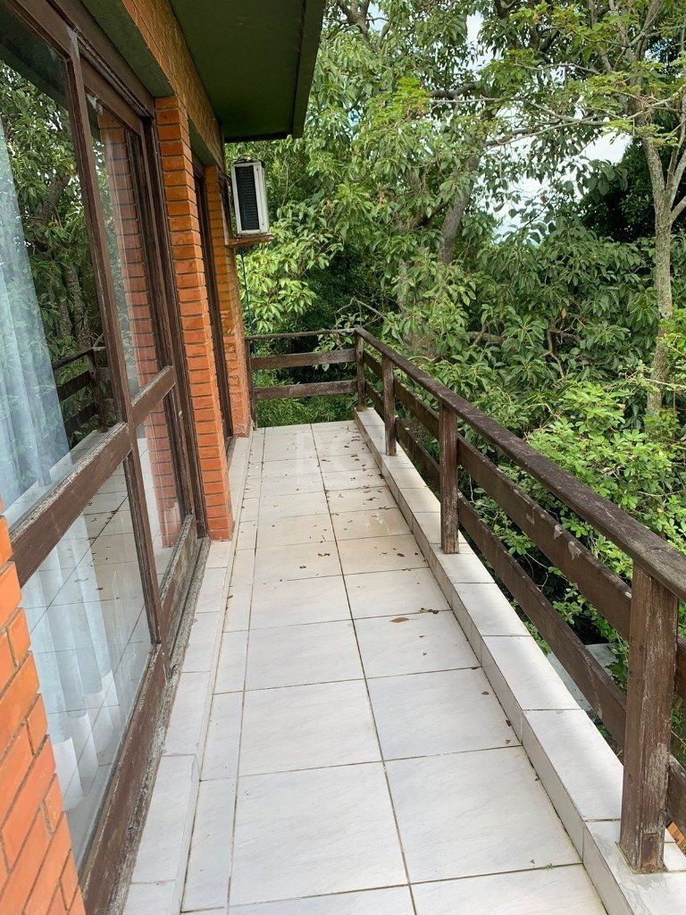 Casa à venda com 3 quartos, 201m² - Foto 14