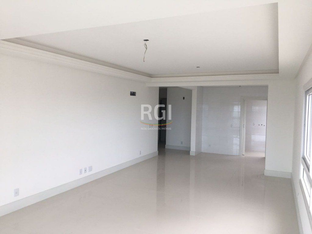 Apartamento à venda com 3 quartos, 123m² - Foto 9