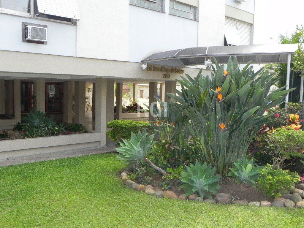 Apartamento para Venda - 107.65m², 3 dormitórios, sendo 1 suites, 2 vagas - Cristo Redentor