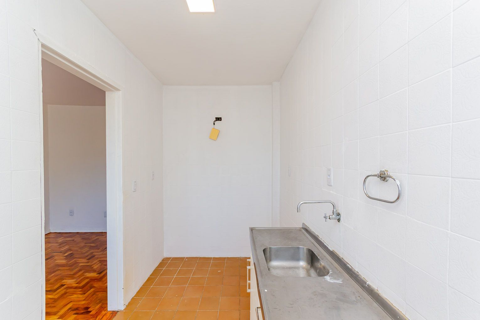 Apartamento de 3 dormitórios, **1 vaga - Cristal DESOCUPADO — foto 5