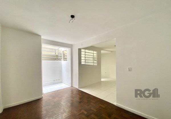 Apartamento à venda com 2 quartos, 67m² - Foto 1
