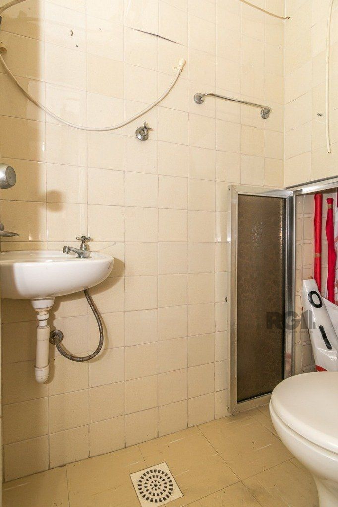 Apartamento à venda com 2 quartos, 76m² - Foto 18