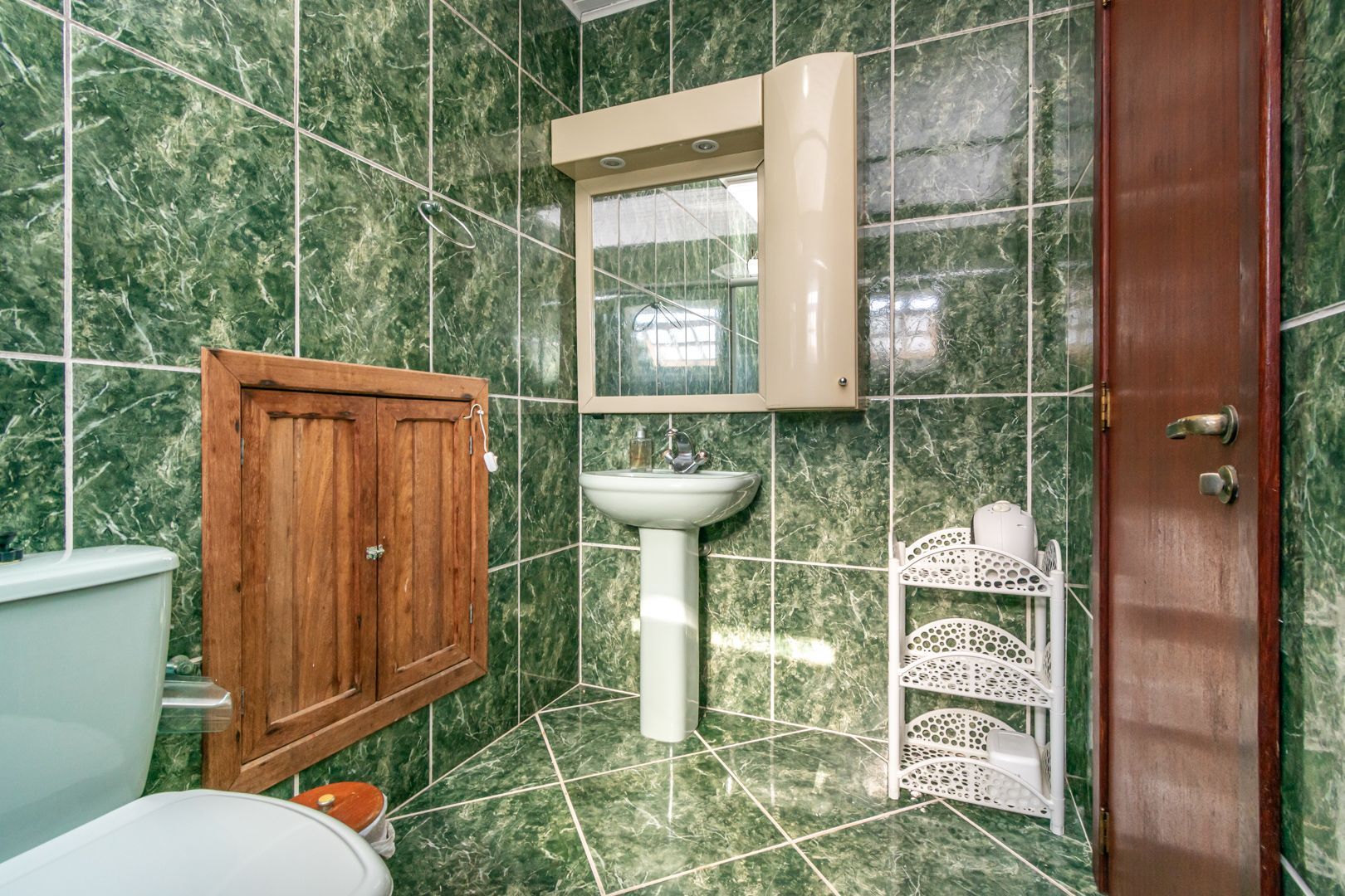 Casa à venda com 4 quartos, 334m² - Foto 26
