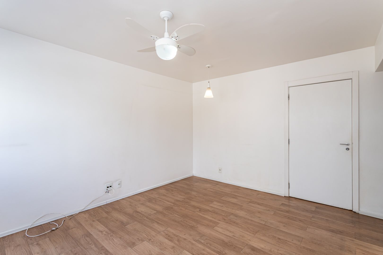 Apartamento, 3 quartos, à venda, 70 m², Passo da Areia - Porto Alegre — foto 2