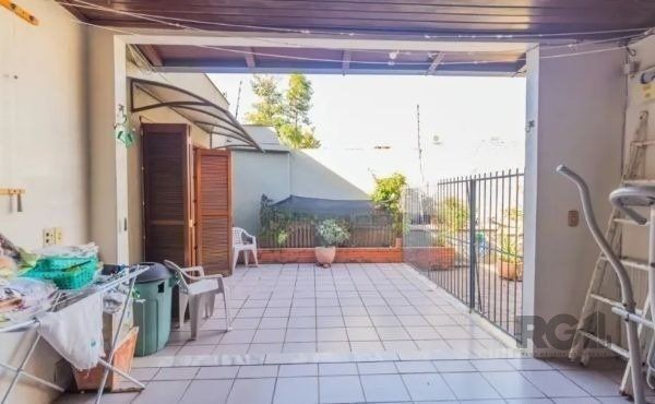 Casa à venda com 8 quartos, 442m² - Foto 32
