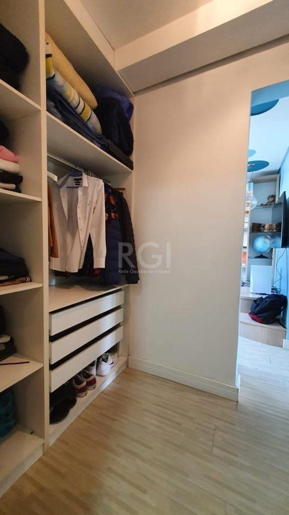 Casa de Condomínio à venda com 5 quartos, 375m² - Foto 31