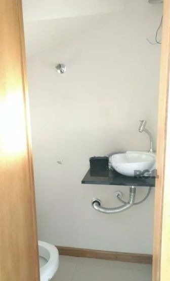 Casa à venda com 2 quartos, 151m² - Foto 5