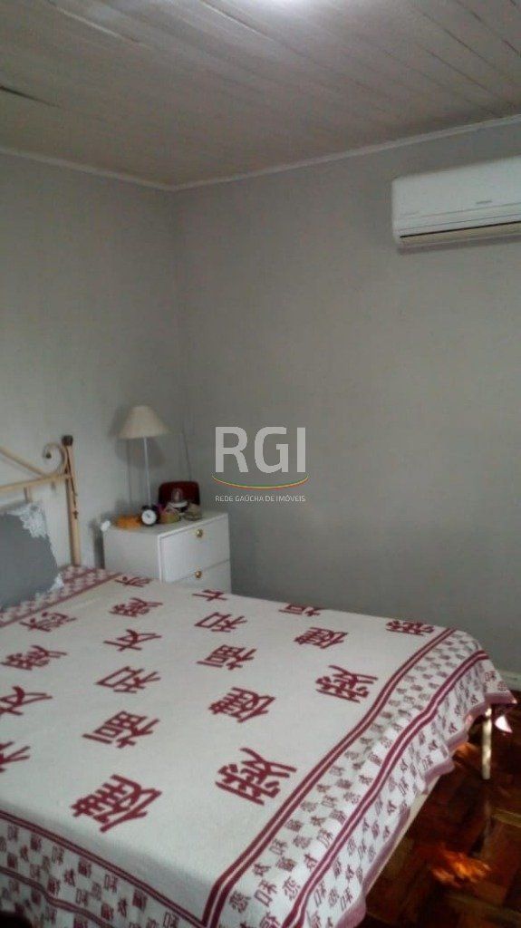Casa à venda com 3 quartos, 64m² - Foto 13