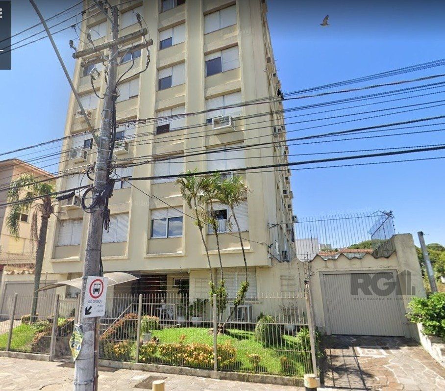 Apartamento de 2 dormitórios e vaga no Cristal DESOCUPADO