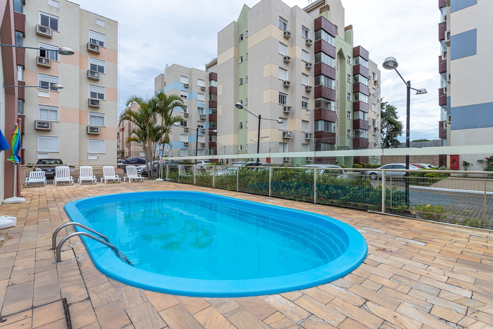 Apartamento de 2 dormitórios, vaga e infra