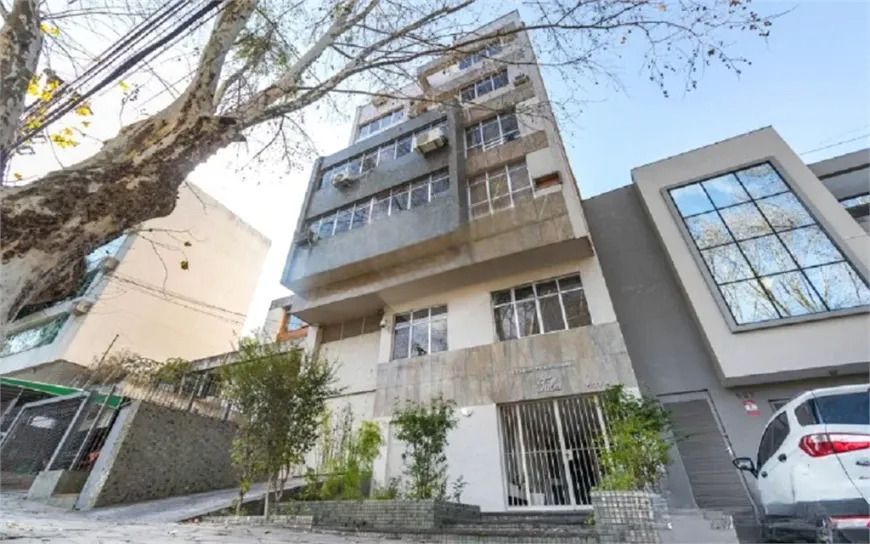 Sala comercial no bairro Petrópolis mobiliada