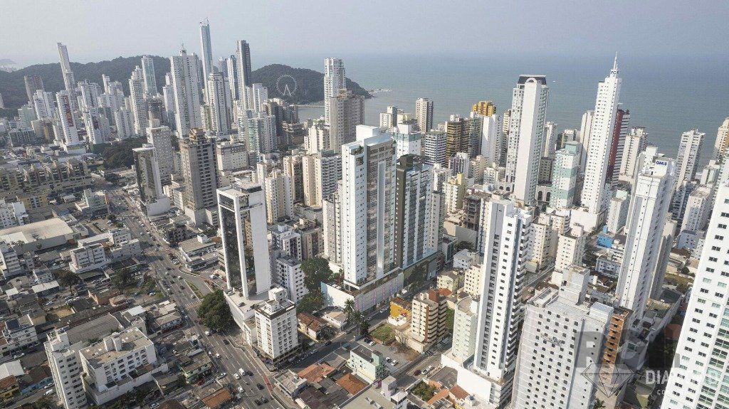Apartamento 3 Dormitório(s) Bairro Centro