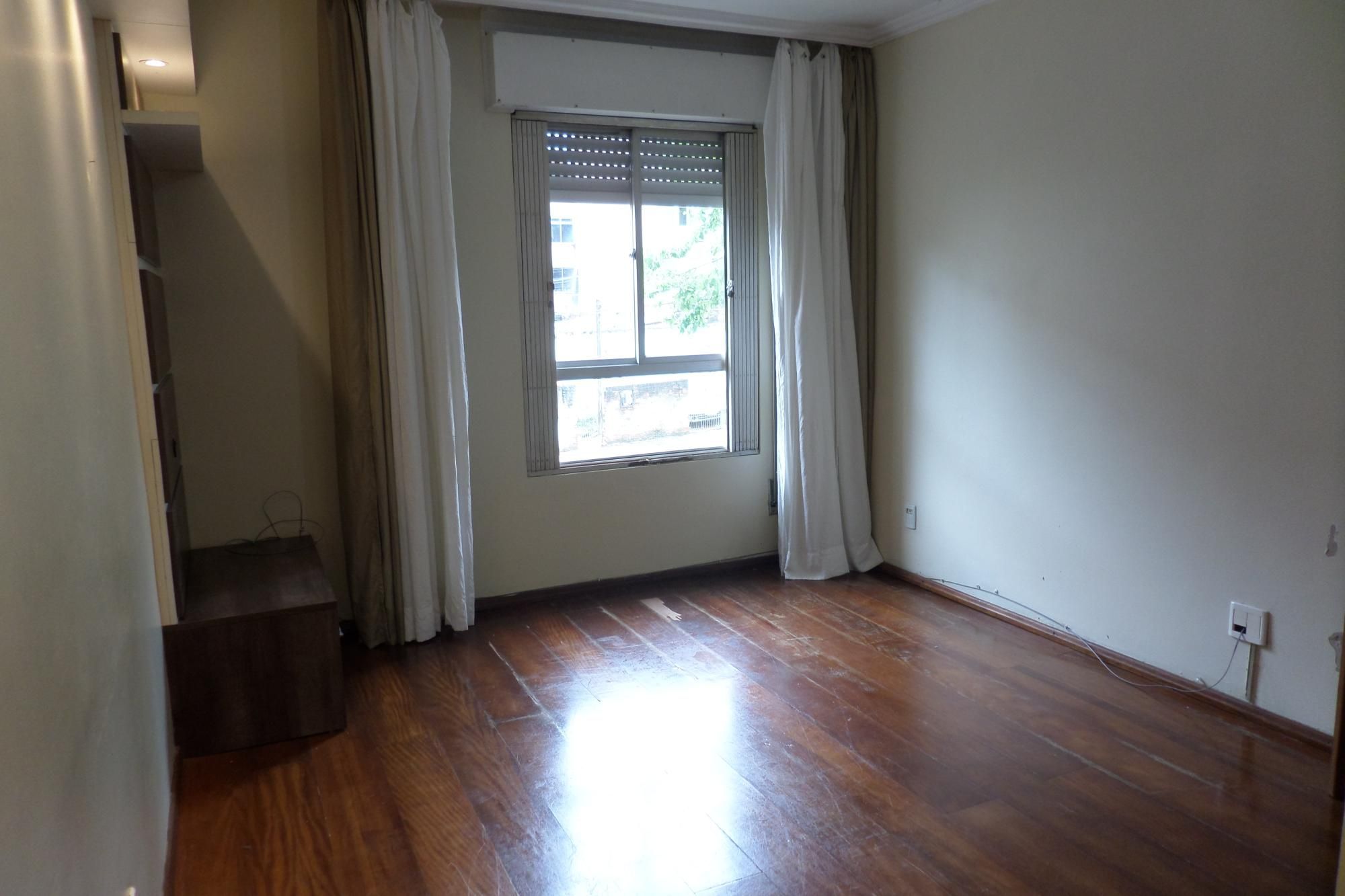 Apartamento no Jardim Botânico de 2 dormitórios e vaga DESOCUPADO