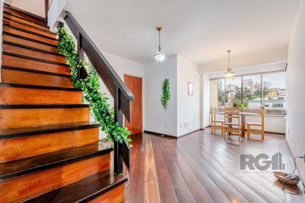 Cobertura à venda com 4 quartos, 146m² - Foto 1
