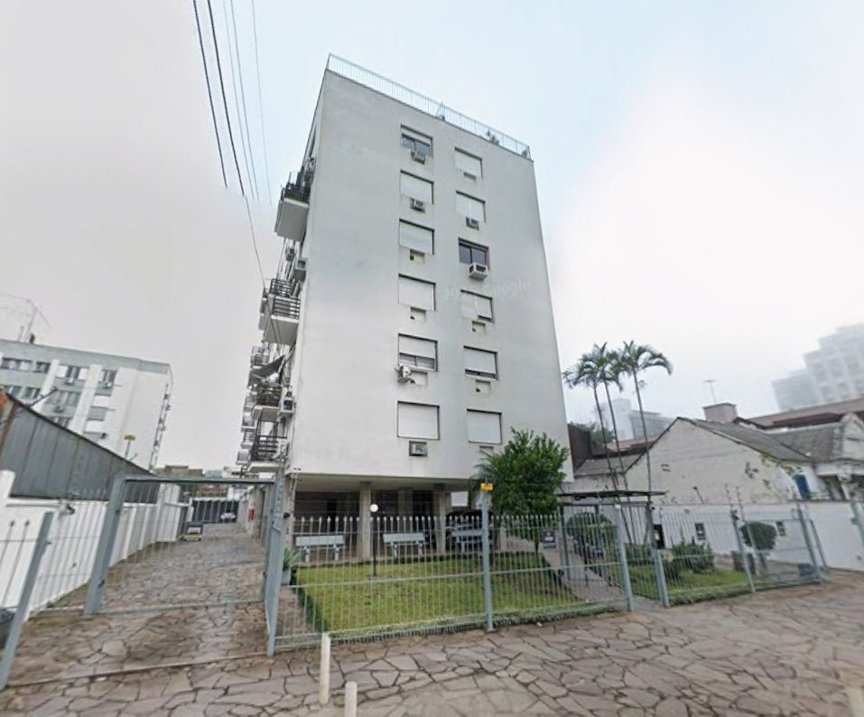 Apartamento com 90m², 3 dormitórios no bairro Floresta em Porto Alegre para Comprar