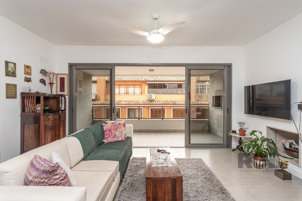 Apartamento à venda com 3 quartos, 149m² - Foto 4