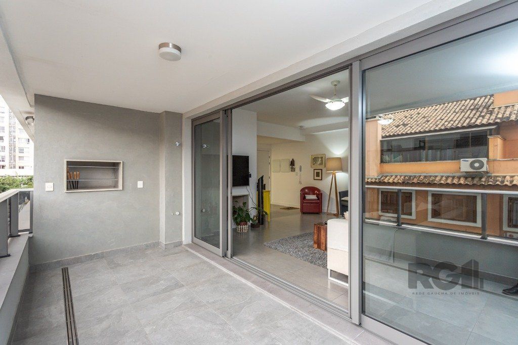 Apartamento à venda com 3 quartos, 149m² - Foto 5