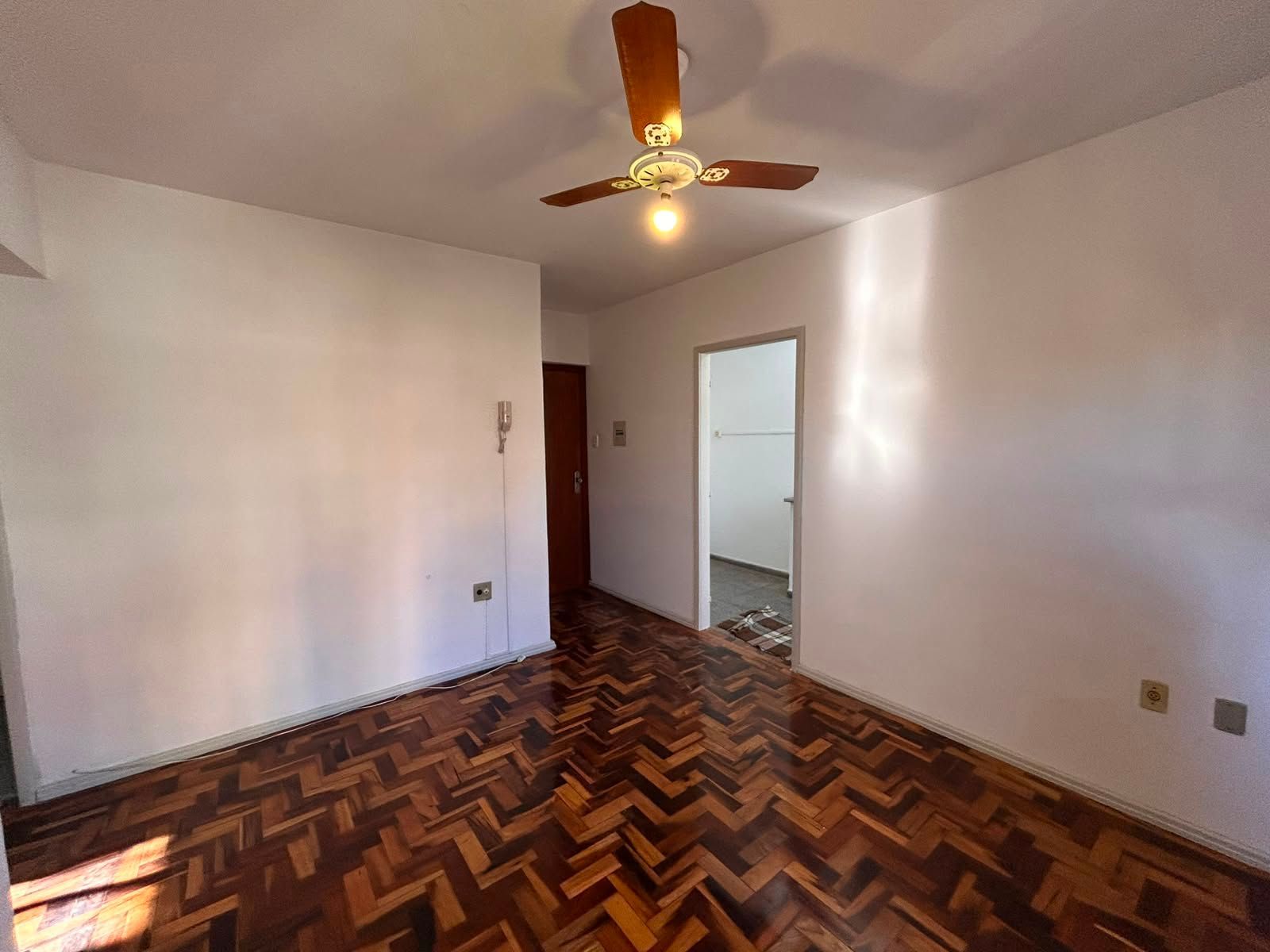 Apartamento, 2 quartos, à venda, 53 m², Jardim Botânico - Porto Alegre — foto 2