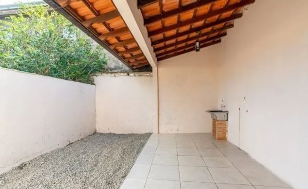 Casa à venda com 2 quartos, 135m² - Foto 29