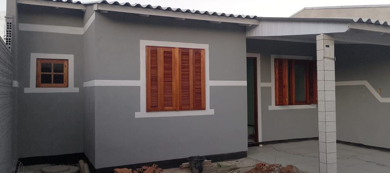 Casa em Canoas - Mato Grande de 3 dormitórios e 2 vagas