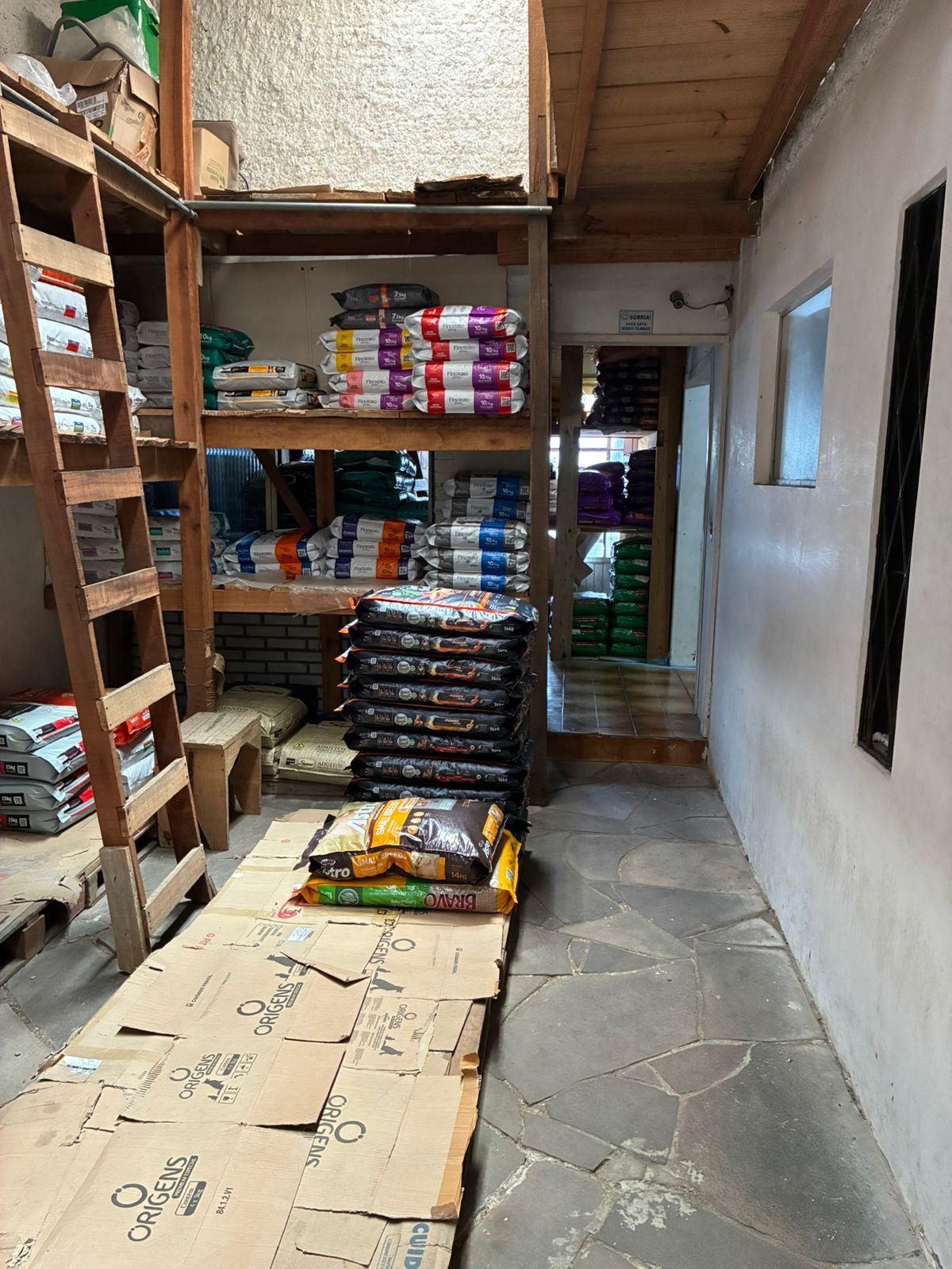 Casa 2 dormitórios no bairro Jardim Carvalho