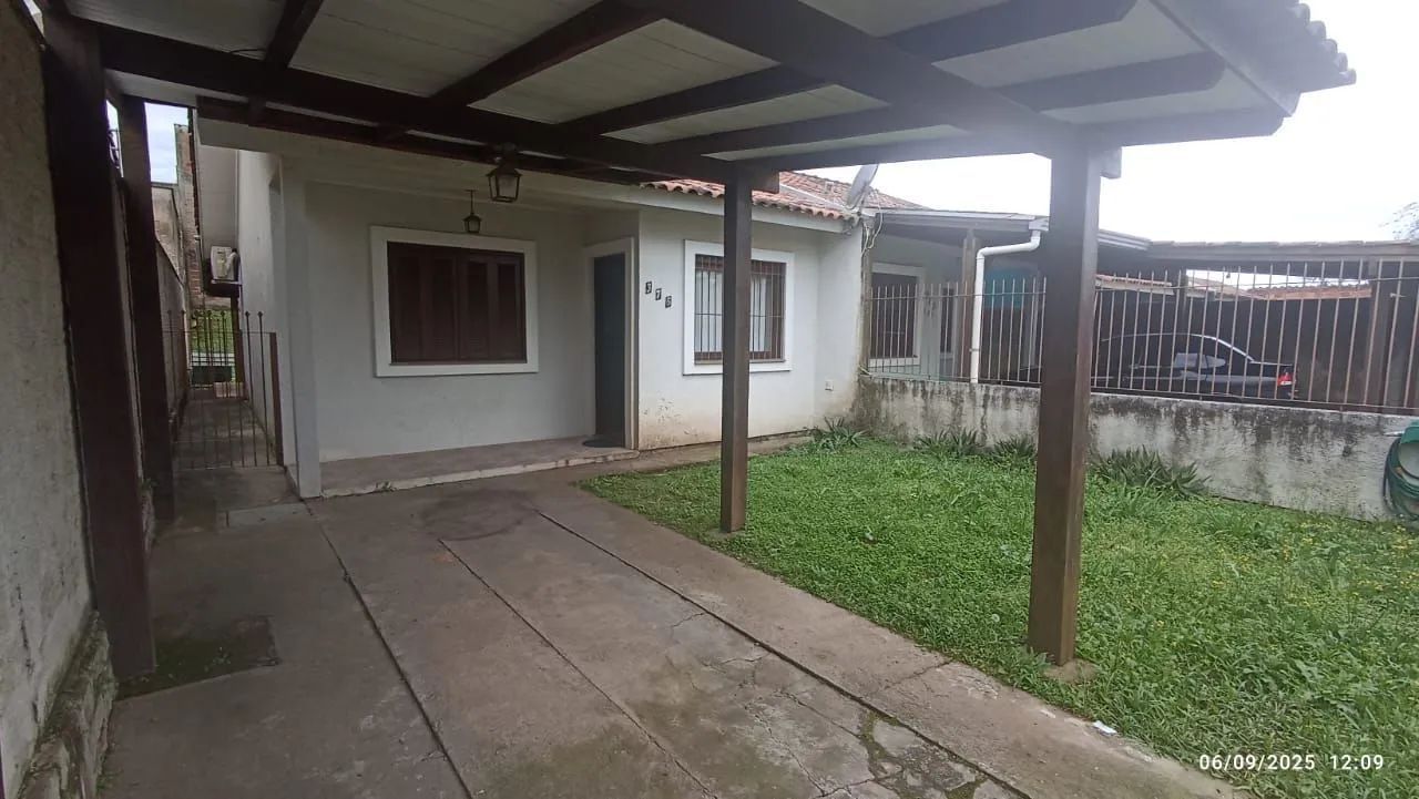 Casa 2 dormitórios no bairro Campestre