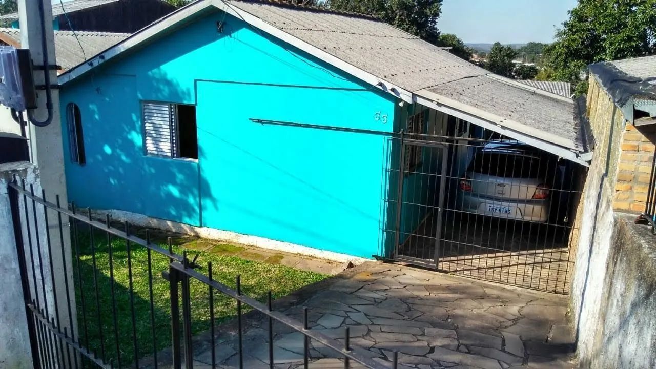 Casa 3 dormitórios no bairro Aparecida